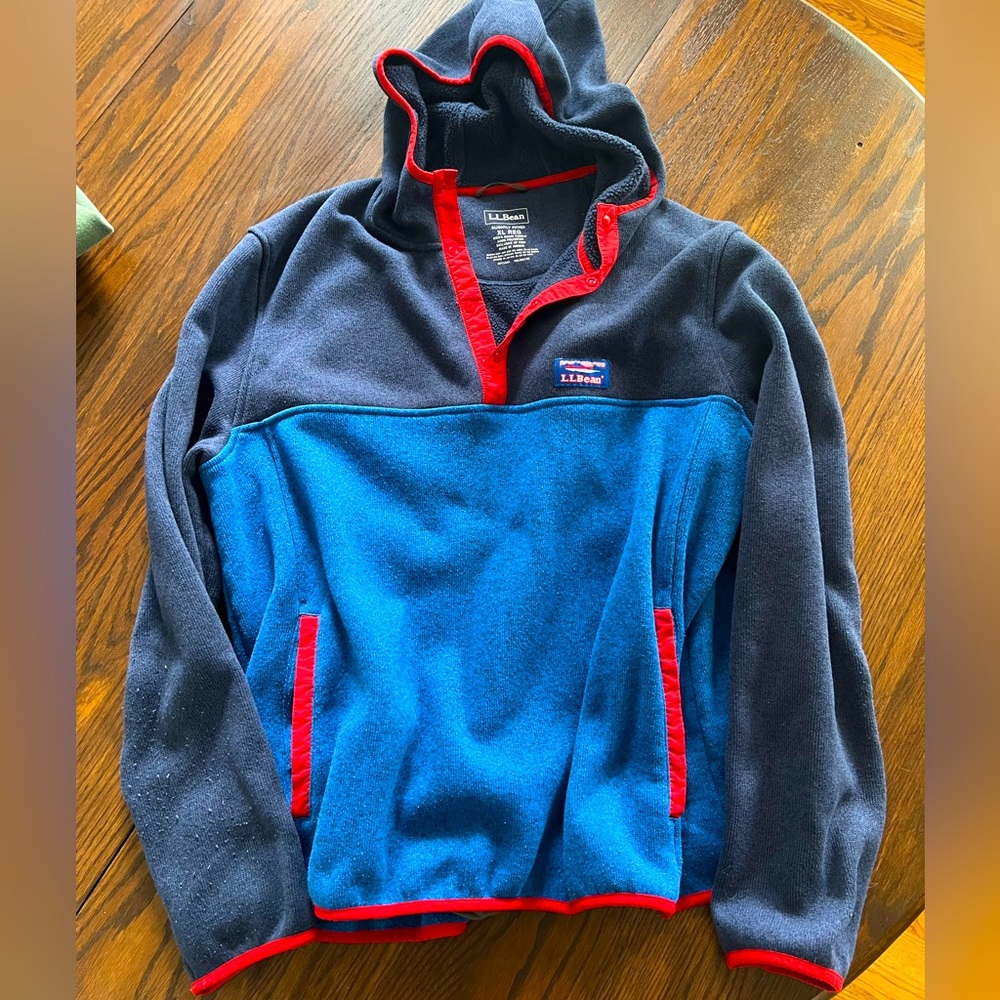 L.L. Bean men’s pullover